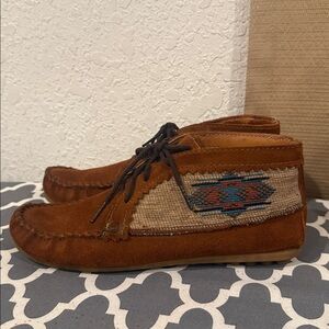 Minnetonka 572 El Paso Suede Ankle Boots Size 6.5